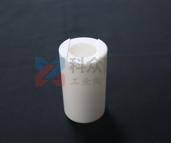 高鋁陶瓷耐磨管是什么？它的優點在哪？