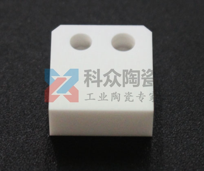 導致氧化鋯陶瓷結構件變形的原因有哪些？（圖